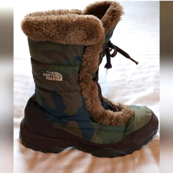 The North Face Shoes - The North Face Camo Nuptse Boots Winter Snow Faux Fur Goose Down Womens Sz 7.5